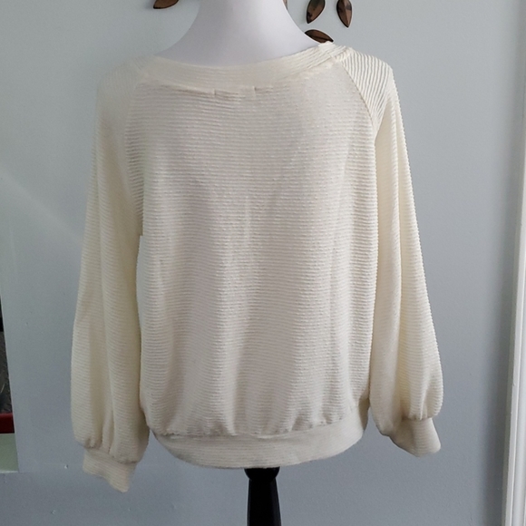 HashTag In Trend Ribbed Ballon Sleeve Pullover - Picture 2 of 7